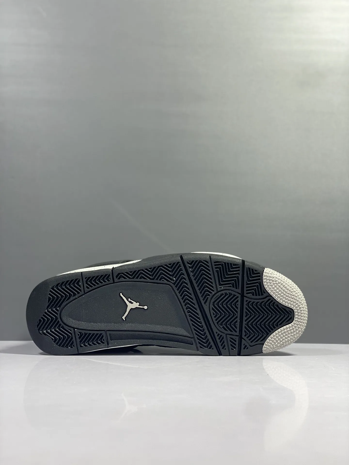Air Jordan 4 Retro Oreo – Black White, High Quality Replica Shoes, Authentic Style, Rep Shoes, Multiple Sizes Available Tailored 1164