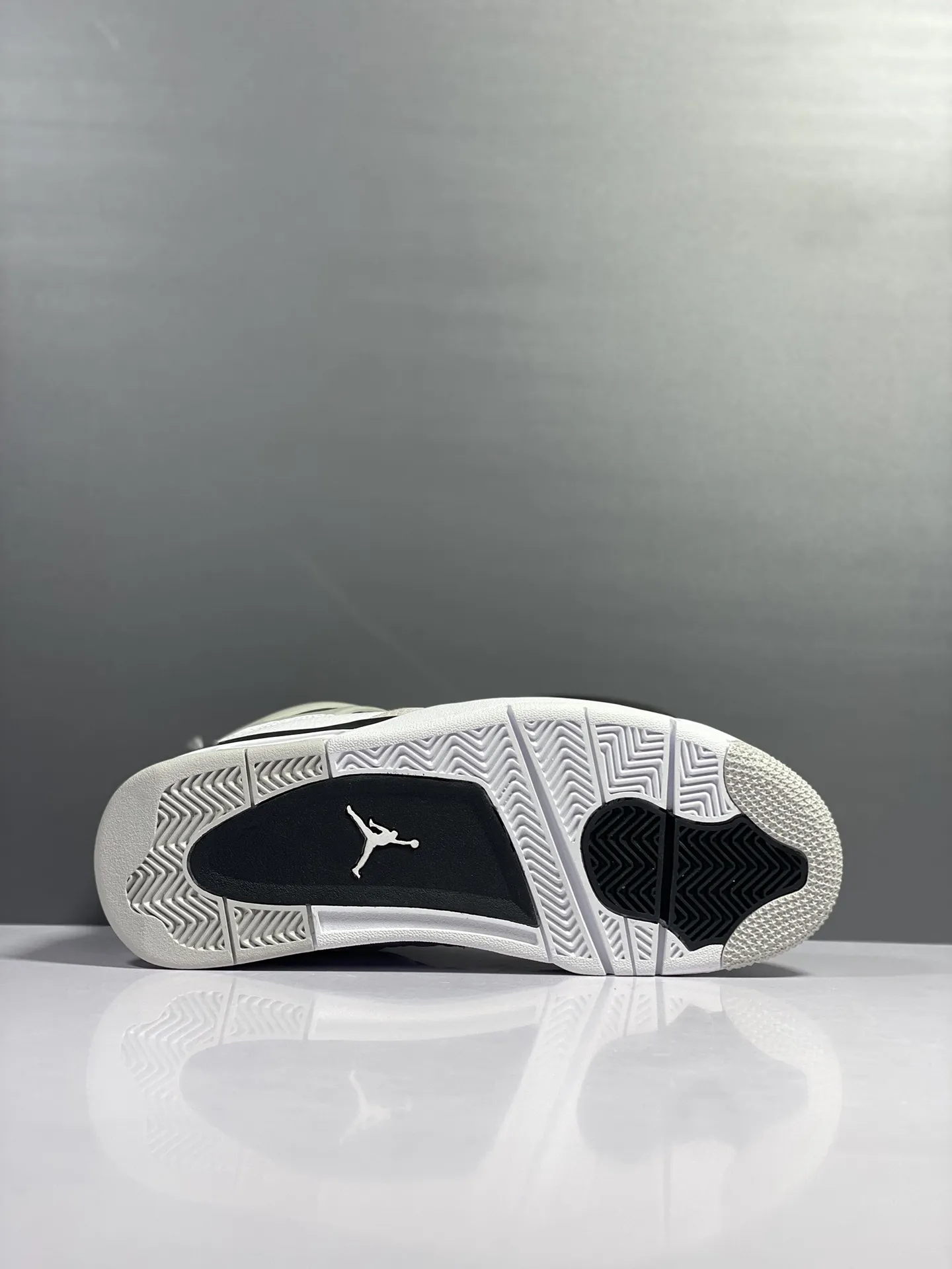 Durable Air Jordan 4 Retro ‘White Cement’ – Grey White Black, Panda Style, High Quality Rep Shoes, Authentic Nike Replica Design, Multiple Sizes Available 1163