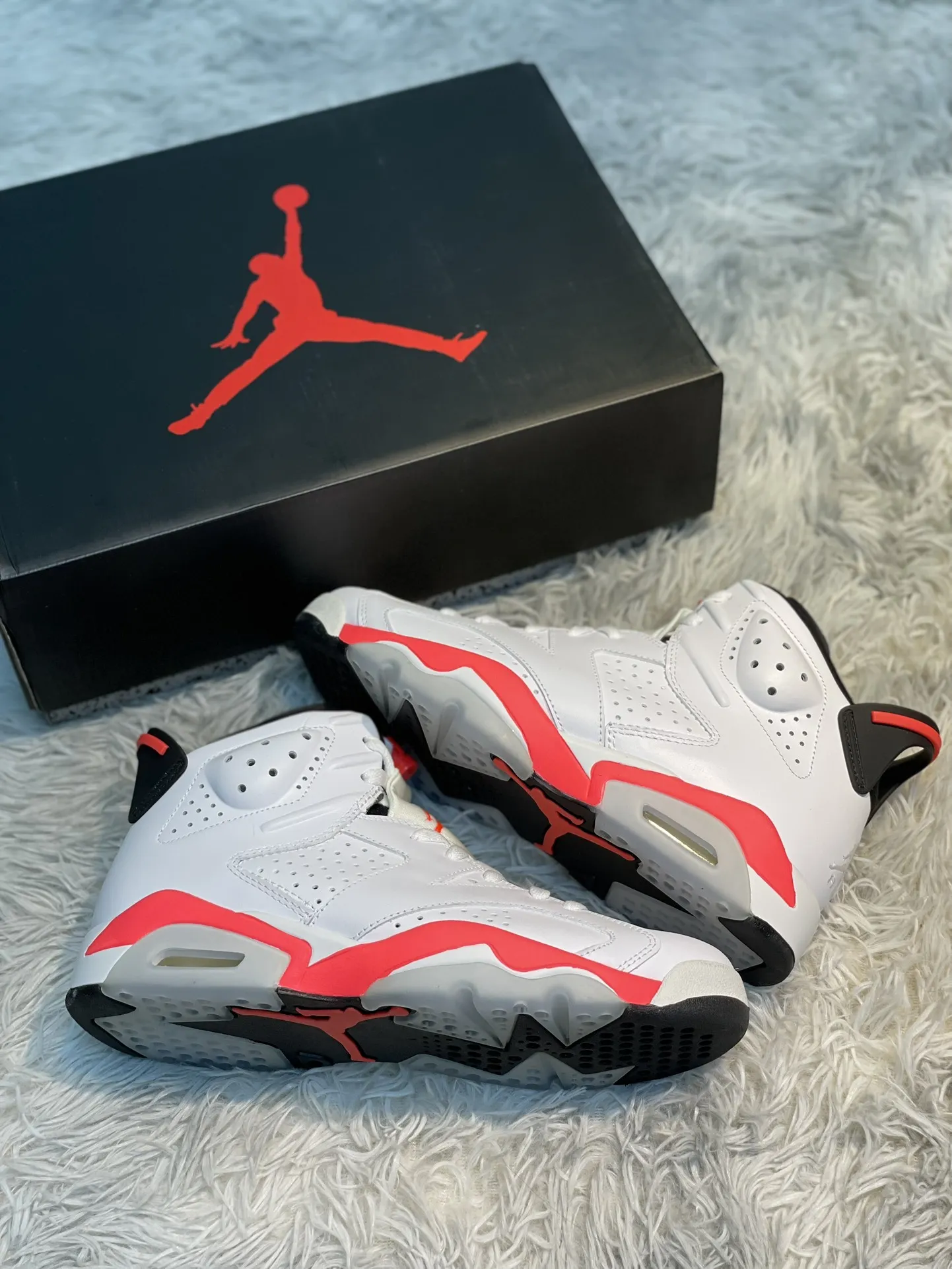 Snug Air Jordan 6 AJ6 Infrared White – Cherry Red – High Top Sneakers – High Quality Replica Shoes (Multiple Sizes Available 1115