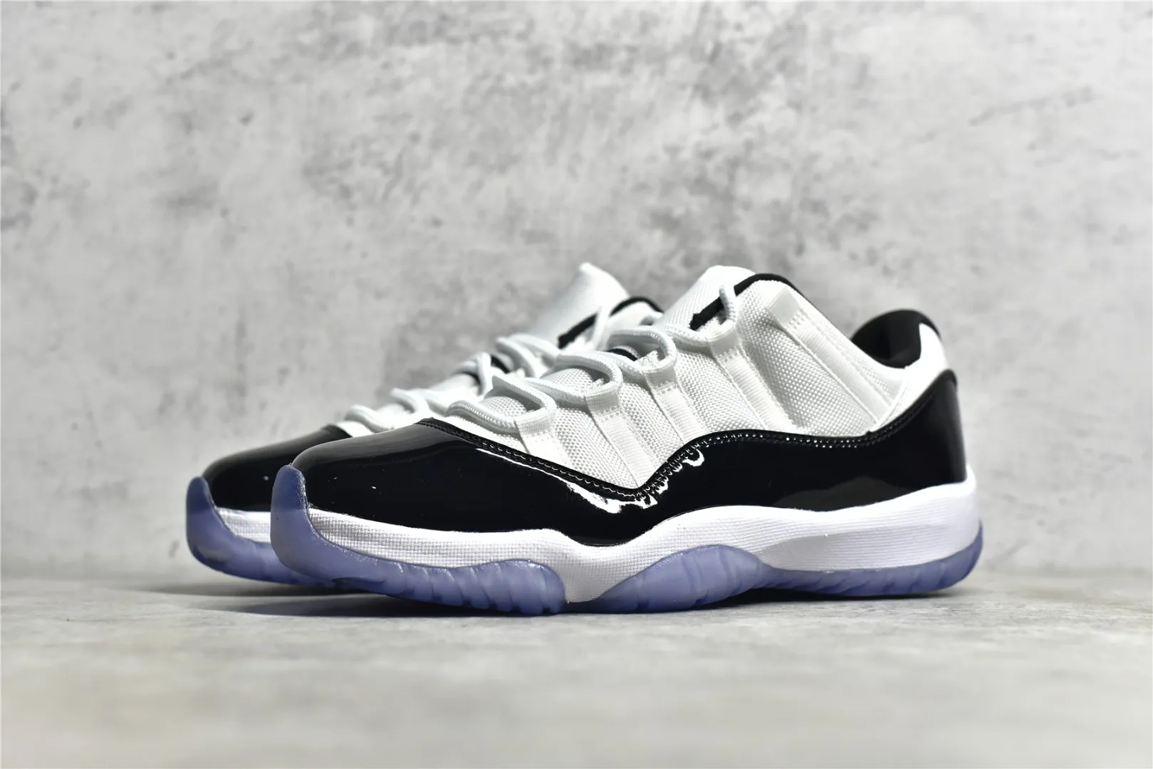Casual Air Jordan AJ11 Concord – Black White Blue – High Quality Replica Basketball Shoes 1098
