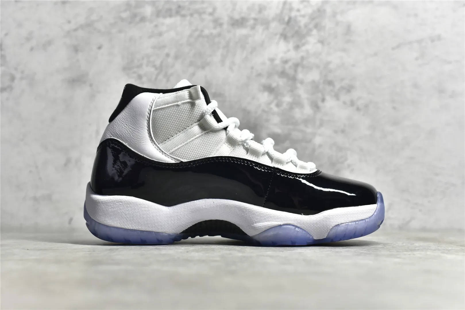 Air Jordan AJ11 Concord High – Black White – Authentic Carbon Fiber Edition – High Quality Rep Shoes Edition Resilient 1099