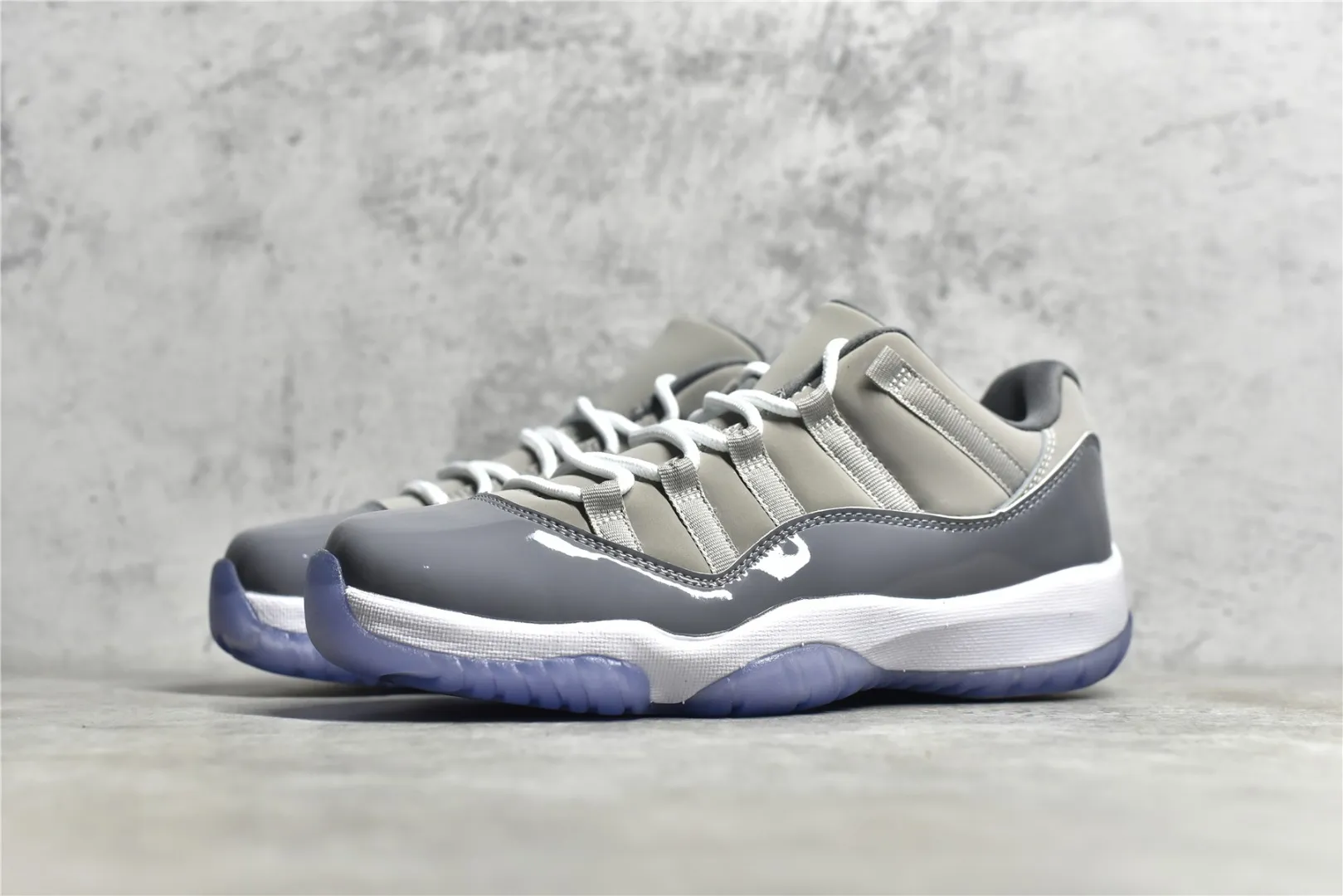 Air Jordan AJ11 Low – Cool Grey White – True Carbon Fiber Edition – High Quality Replica Basketball Shoes Neat 1092