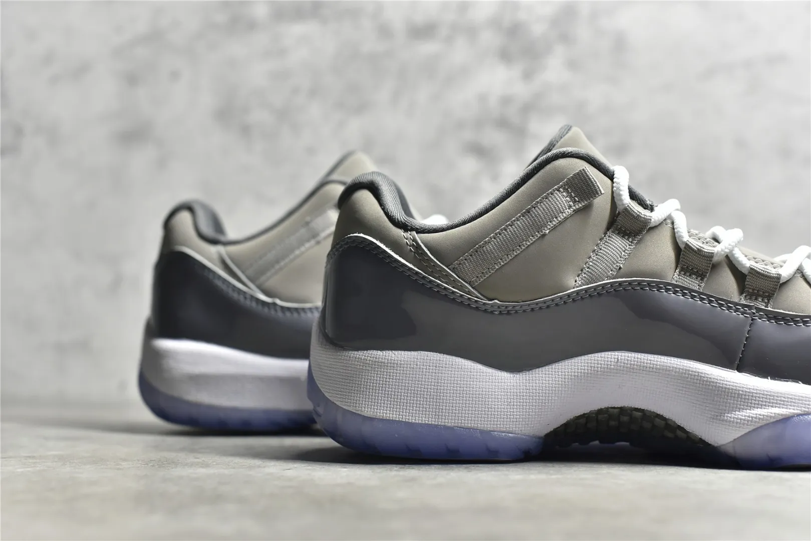 Air Jordan AJ11 Low – Cool Grey White – True Carbon Fiber Edition – High Quality Replica Basketball Shoes Neat 1092