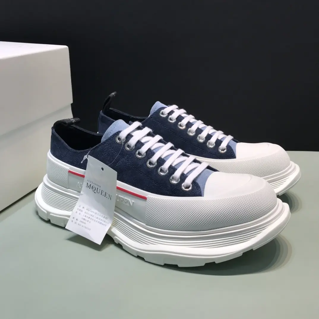 Alexander McQueen Tread Slick Low in Blue – Rep Shoes & Replica Alexander McQueen Shoes Durable 13
