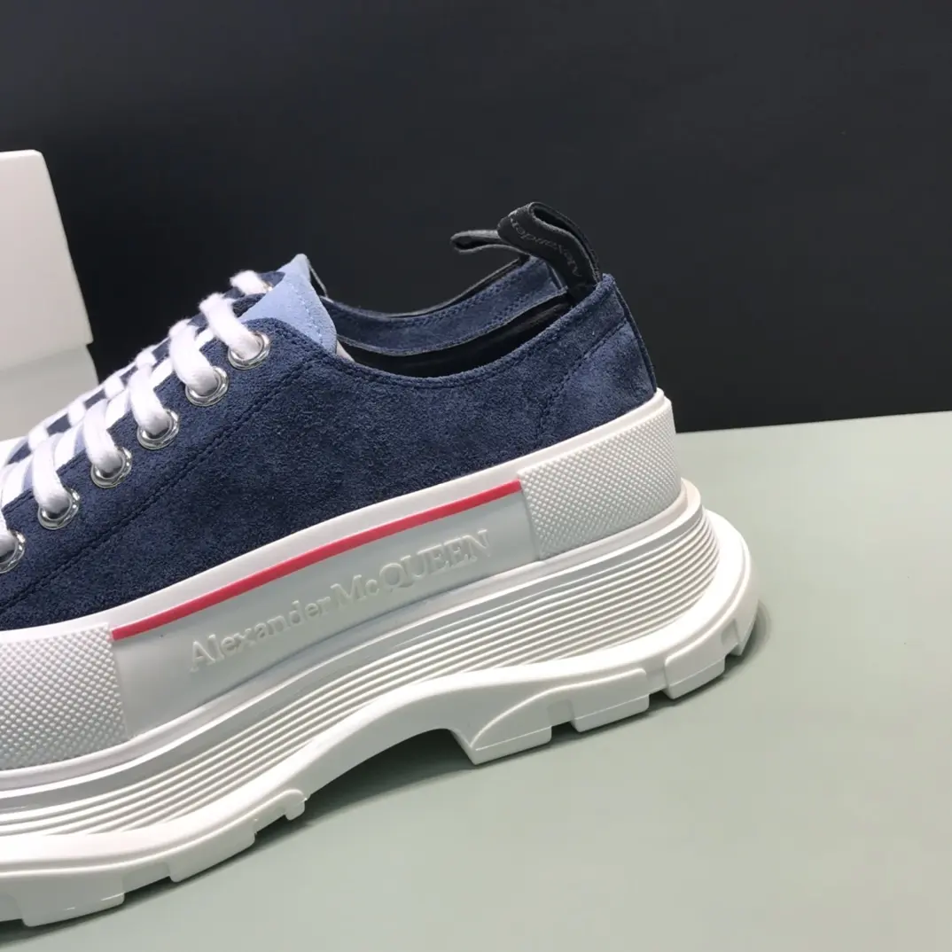 Alexander McQueen Tread Slick Low in Blue – Rep Shoes & Replica Alexander McQueen Shoes Durable 13