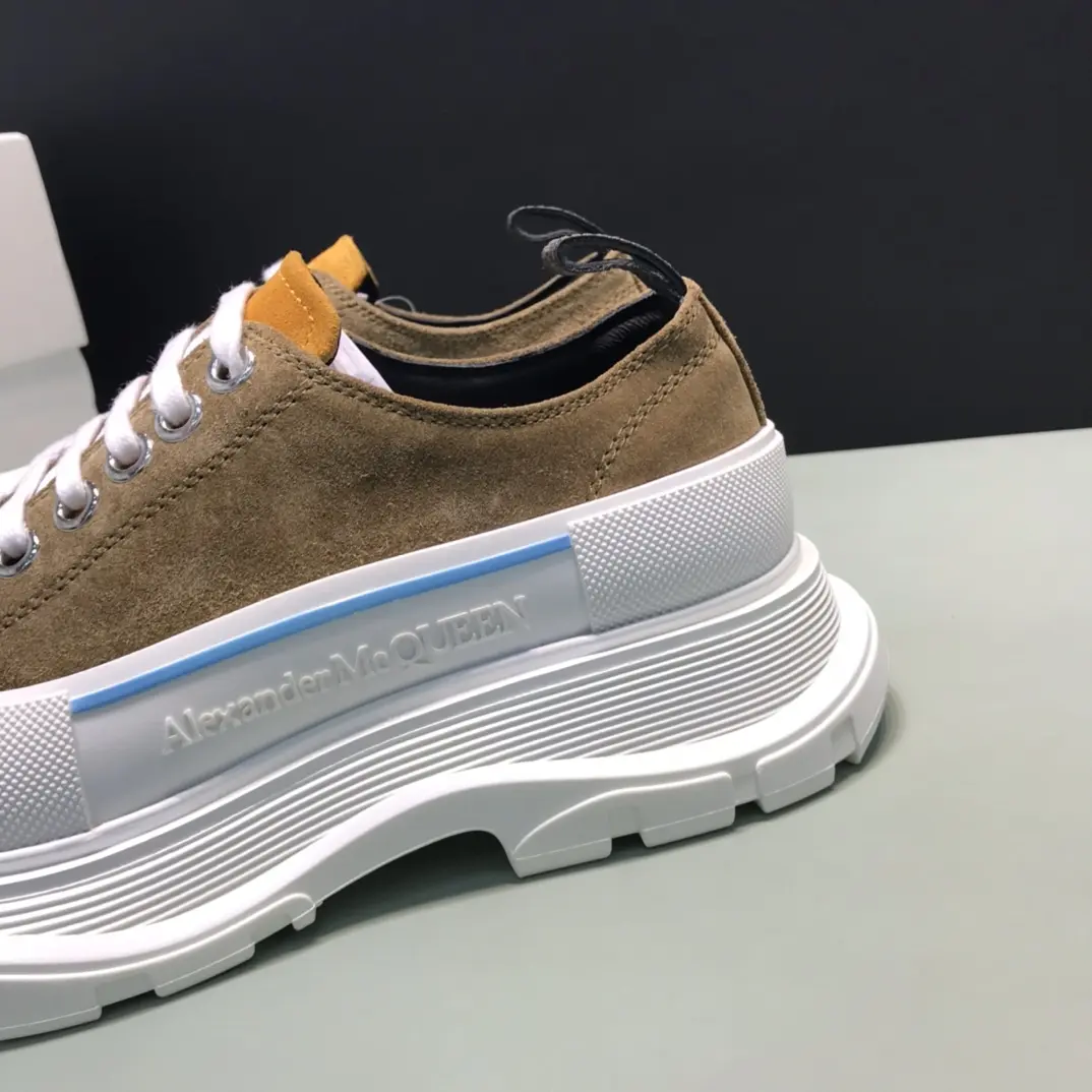 Stylish Alexander McQueen Tread Slick Low in Brown – Rep Shoes & Replica Alexander McQueen Shoes 12