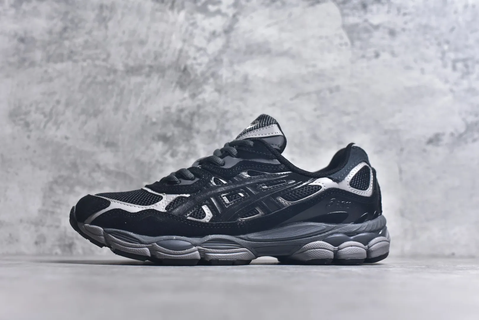 Asics GEL-NYC Black Low Top Replica Sneakers with 1:1 Quality Rep Shoes Seasonal 658