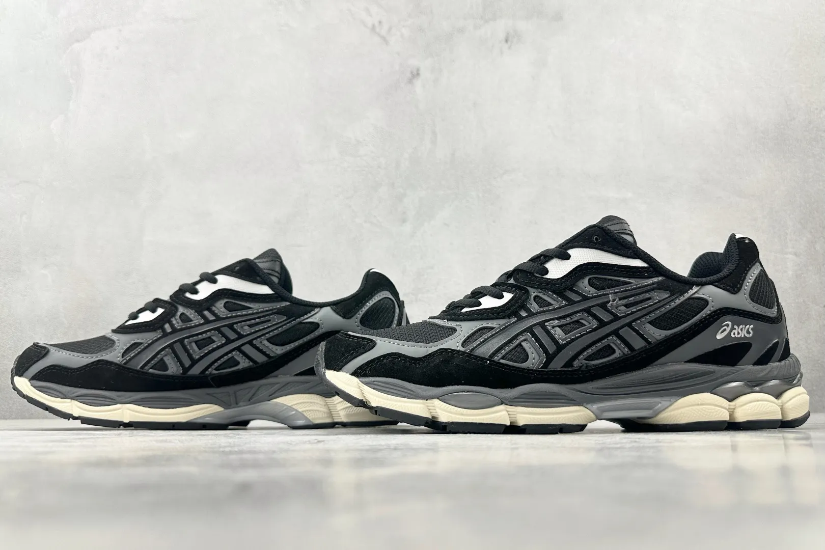 Asics GEL-NYC Black Running Shoes – High Quality Replica Asics Sneakers & 1:1 Asics Reps TimelessDesign 681