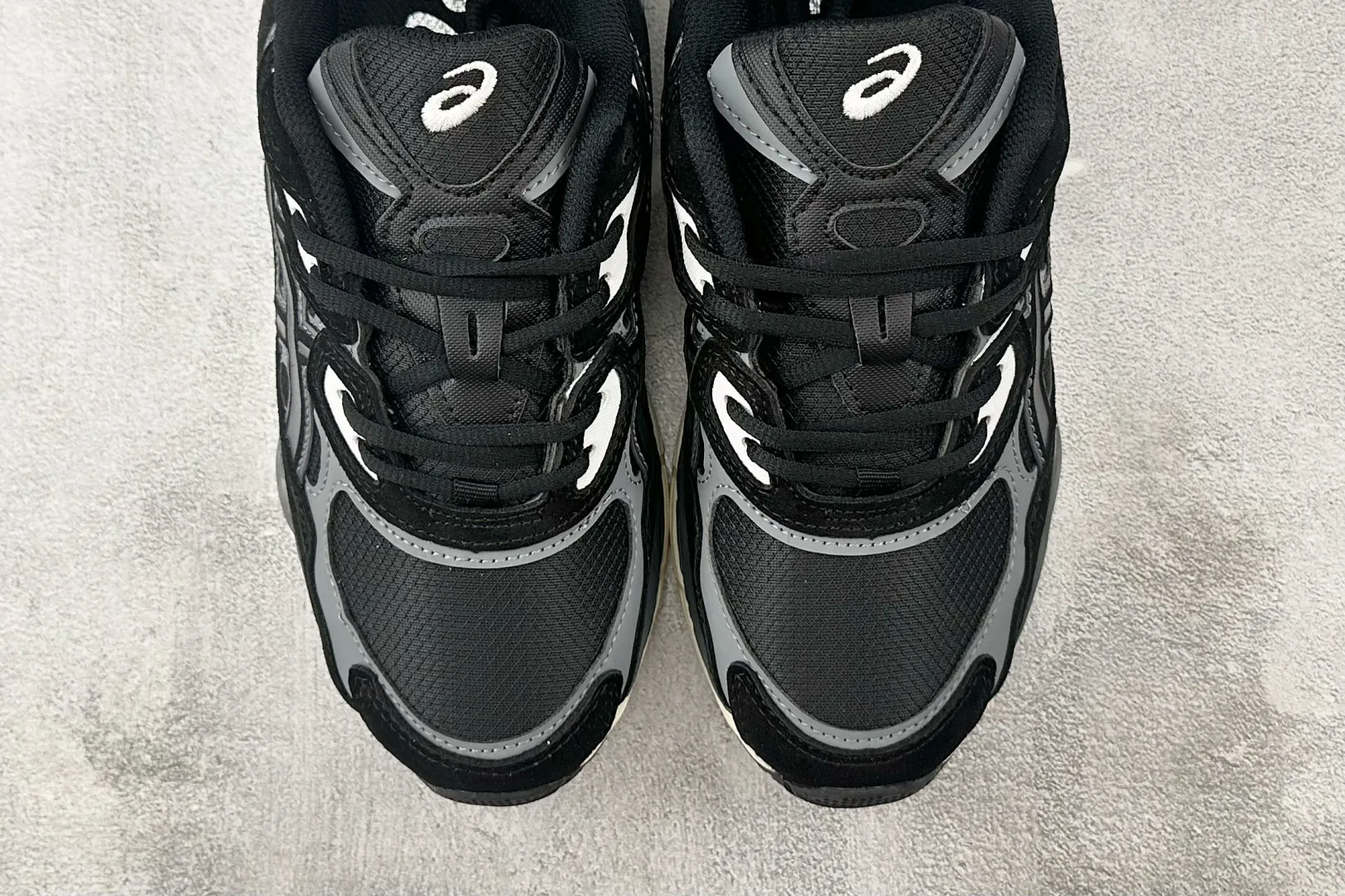 Asics GEL-NYC Black Running Shoes – High Quality Replica Asics Sneakers & 1:1 Asics Reps TimelessDesign 681
