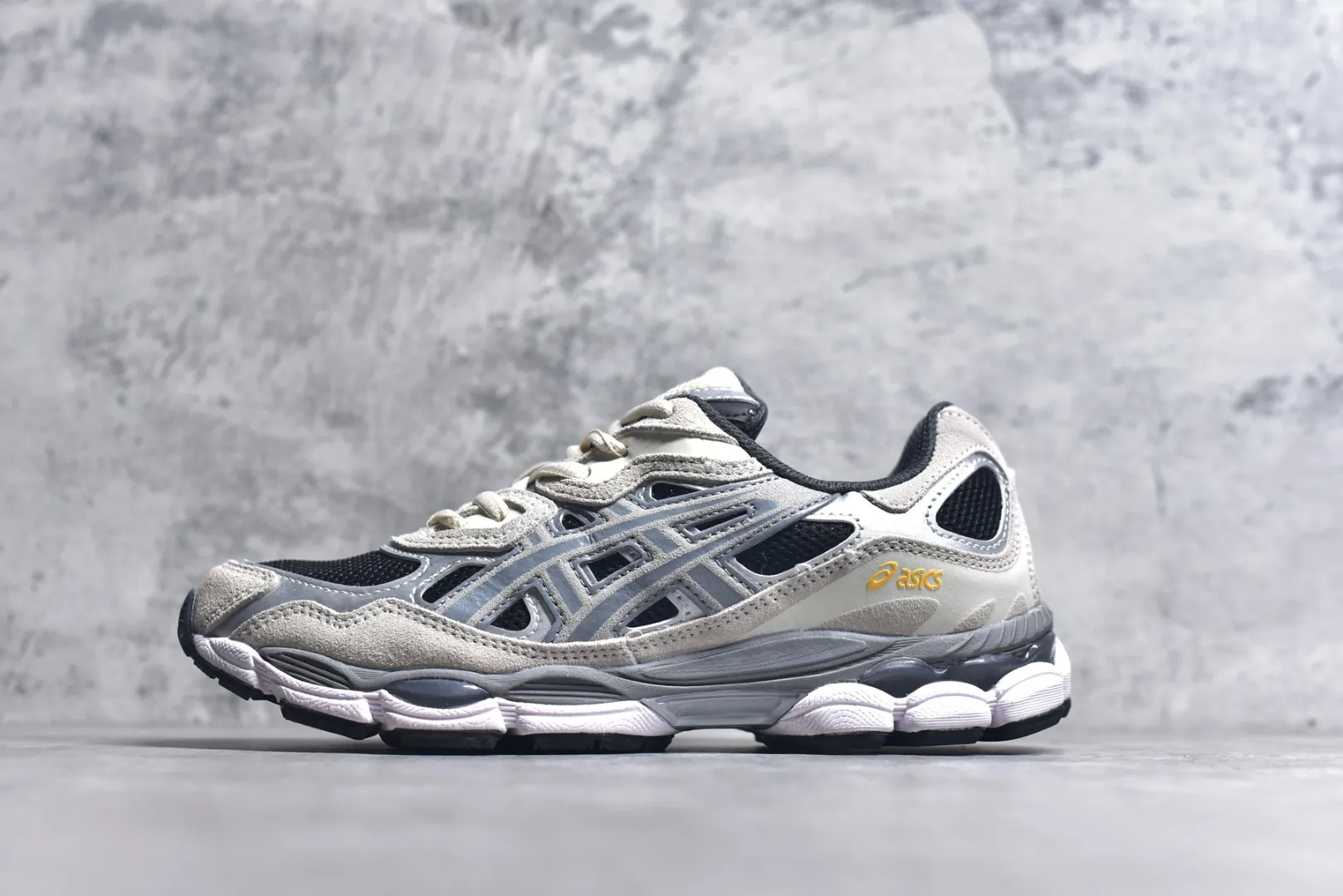 Contemporary Asics GEL-NYC Grey Low Top Replica Sneakers with High Quality 653