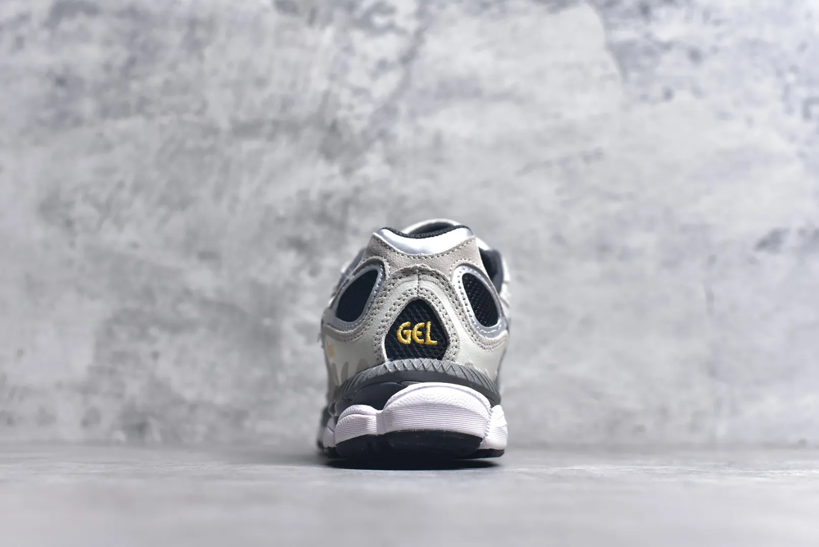 Contemporary Asics GEL-NYC Grey Low Top Replica Sneakers with High Quality 653
