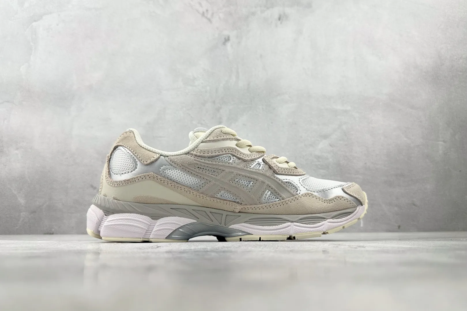 Asics GEL-NYC Grey White Replica Sneakers – High Quality Asics Running Replicas Upgraded 691