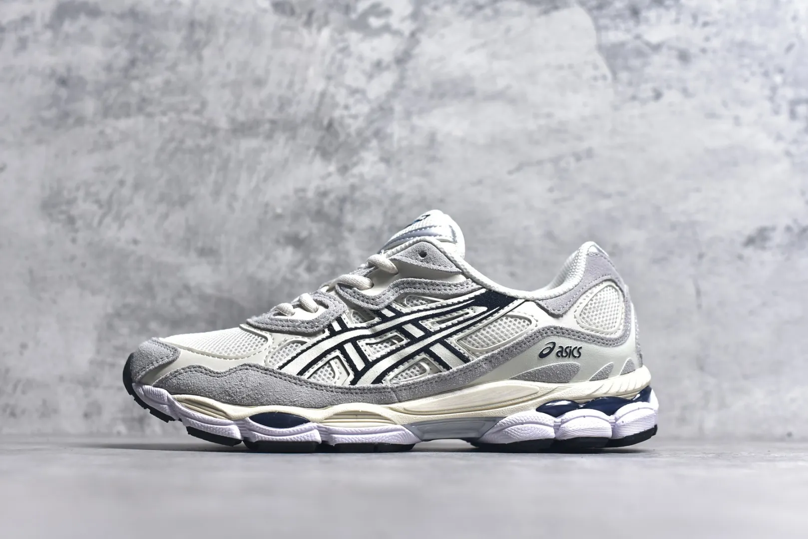 Asics GEL-NYC White Low Top Replica Sneakers with 1:1 Quality Rep Shoes Flexible 646