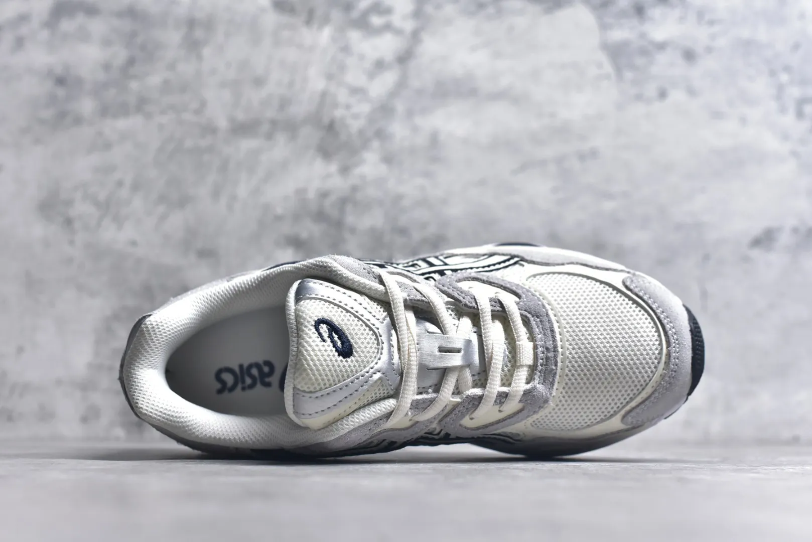 ModernLook Asics GEL-NYC White Low Top Replica Sneakers with 1:1 Quality Rep Shoes 649