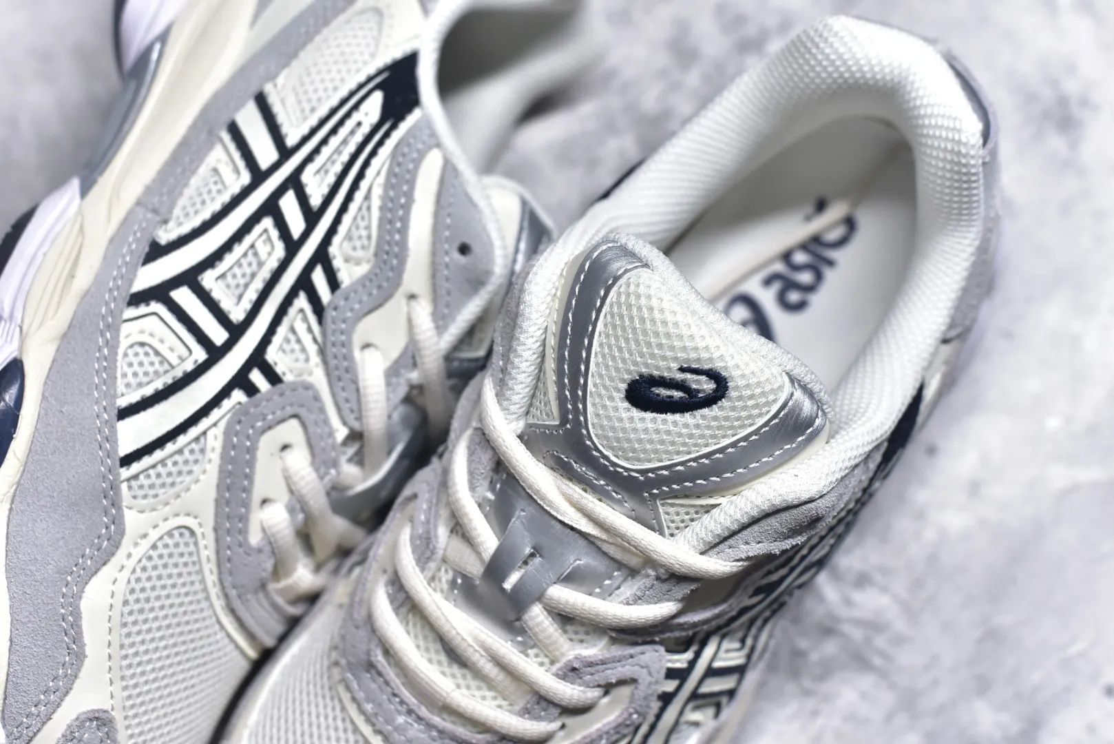 ModernLook Asics GEL-NYC White Low Top Replica Sneakers with 1:1 Quality Rep Shoes 649