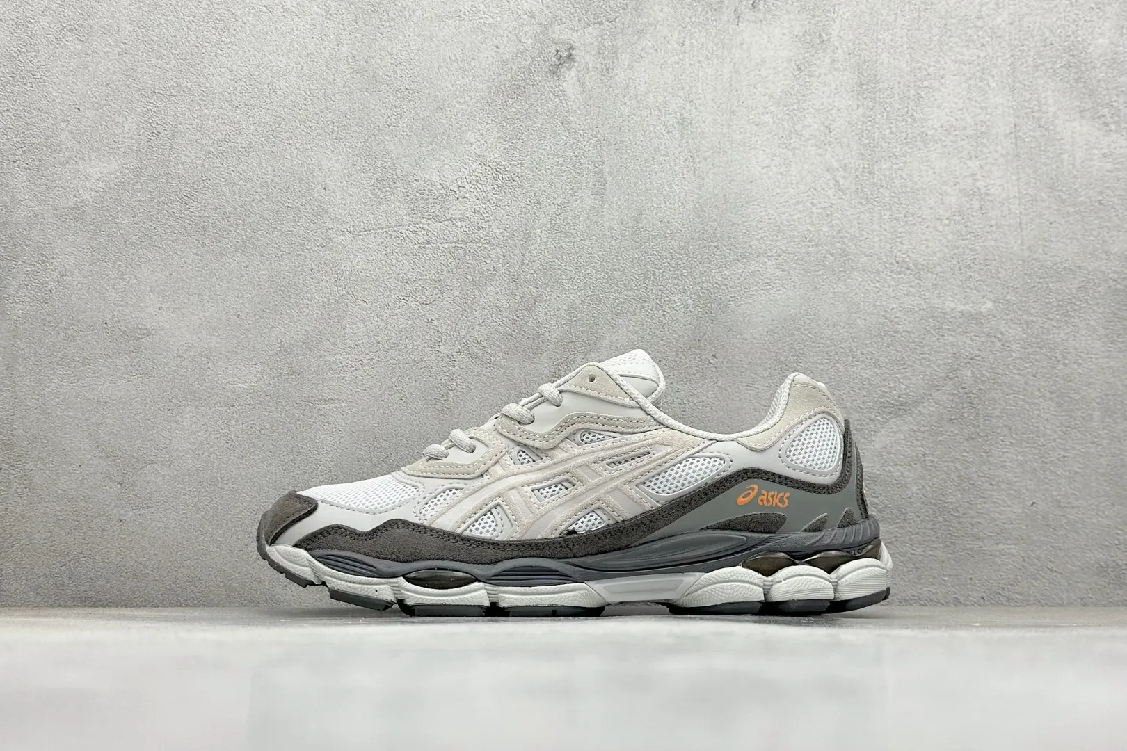 GoAnywhere Asics GEL-NYC White Low Top Replica Sneakers with High Quality Rep Footwear 659