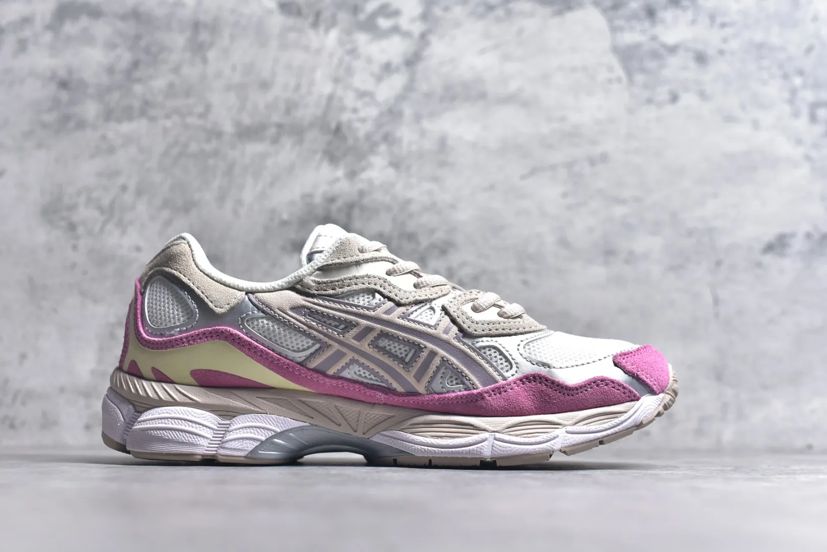 Functional Asics GEL-NYC White Purple Replica Sneakers – High Quality Asics Running Shoes 660