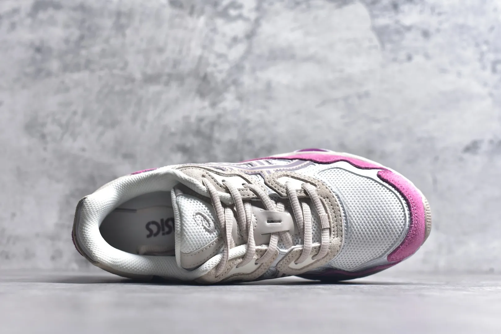 Functional Asics GEL-NYC White Purple Replica Sneakers – High Quality Asics Running Shoes 660
