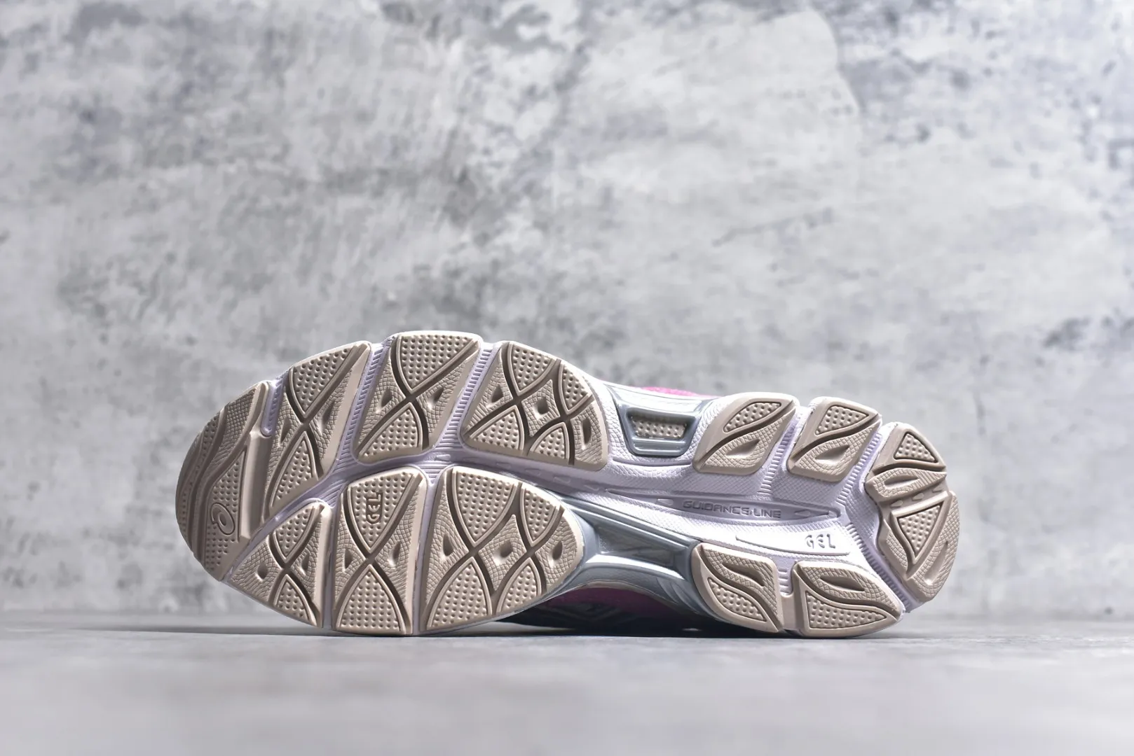 Functional Asics GEL-NYC White Purple Replica Sneakers – High Quality Asics Running Shoes 660