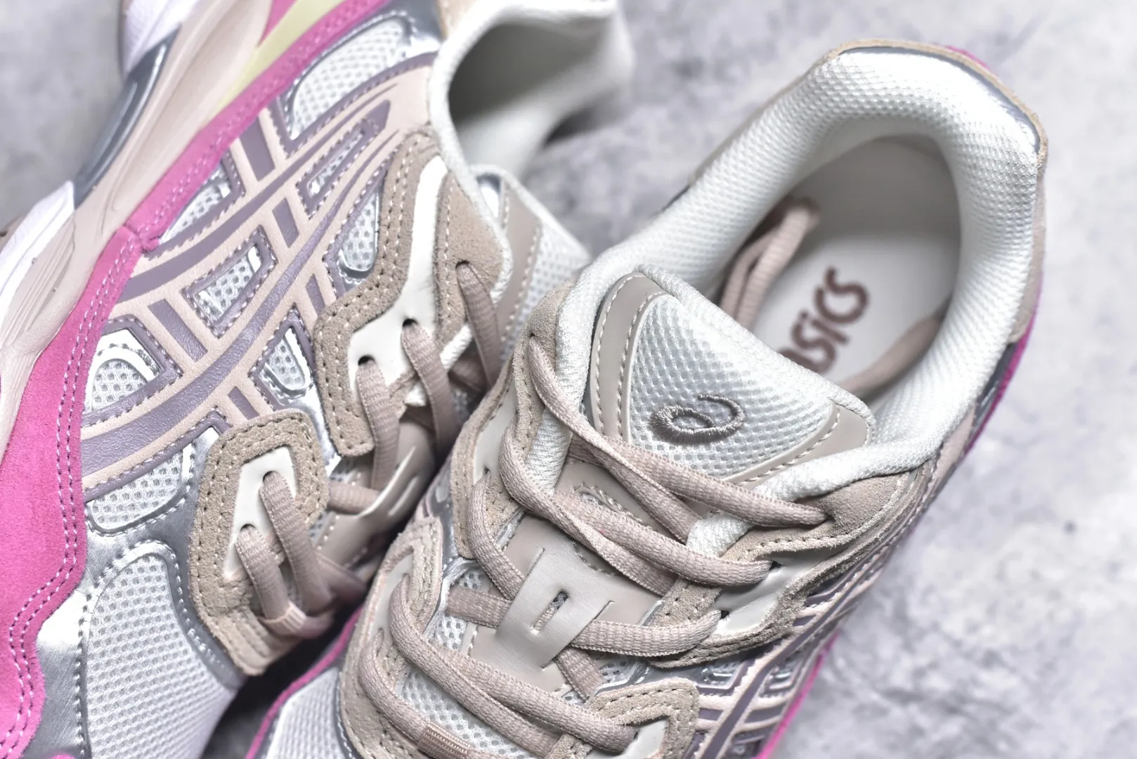 Functional Asics GEL-NYC White Purple Replica Sneakers – High Quality Asics Running Shoes 660
