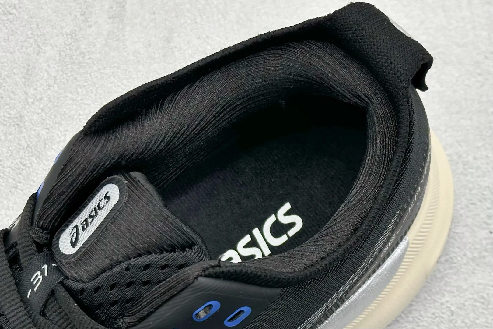 EasyMatch Asics Gel-Kayano 31 Black Running Shoes – High Quality Replica Asics Running Shoes 590