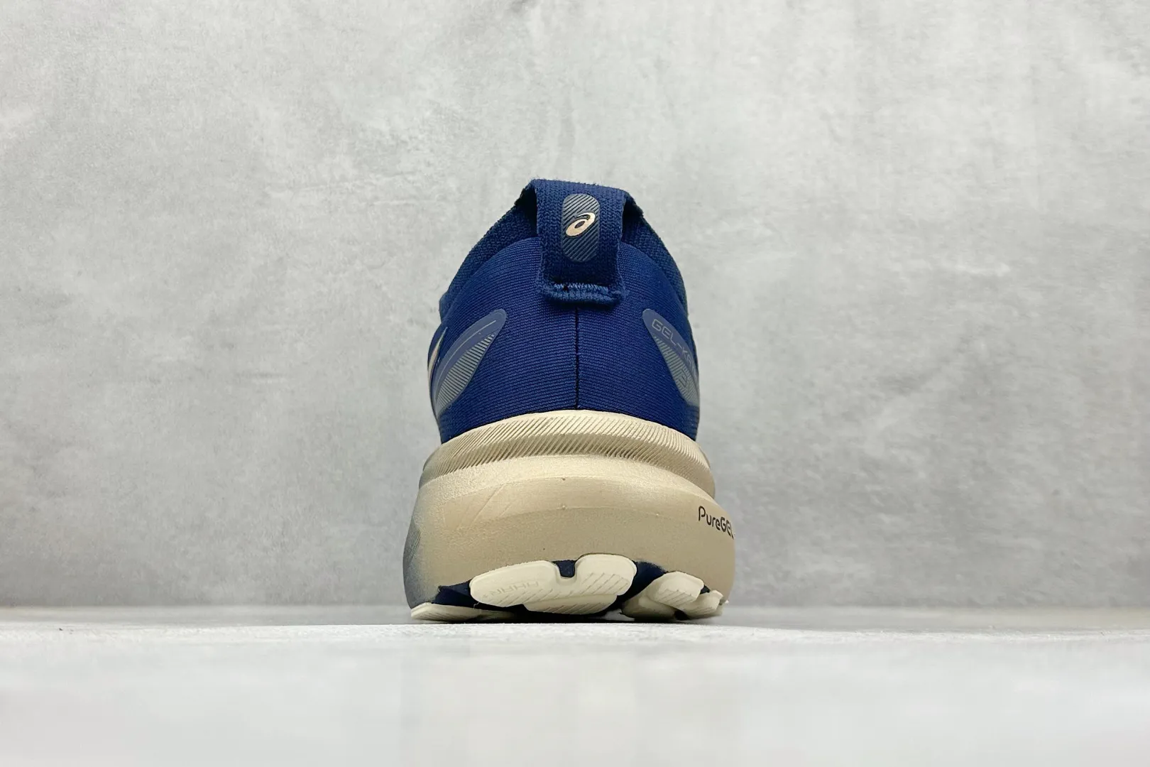 Asics Gel-Kayano 31 Blue Running Shoes – High Quality Replica Asics Sneakers 1: Modern 602