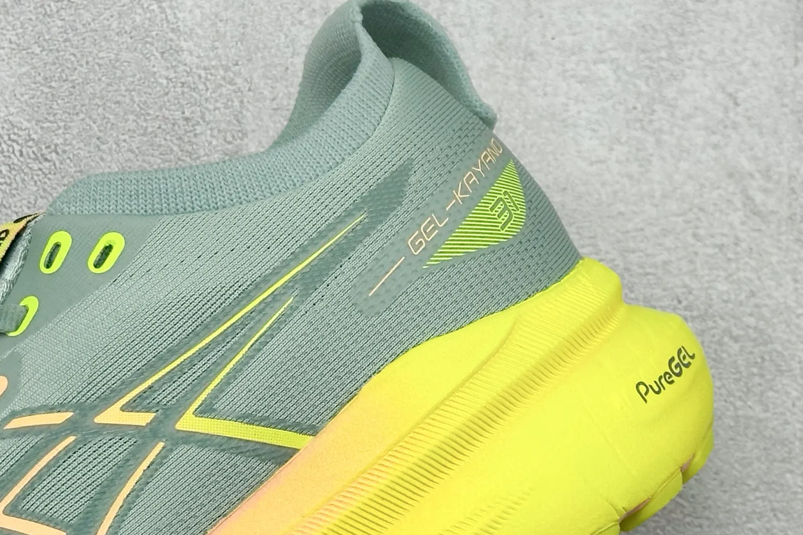 SunProtective Asics Gel-Kayano 31 Green Yellow High Quality Replica Shoes for Running 596