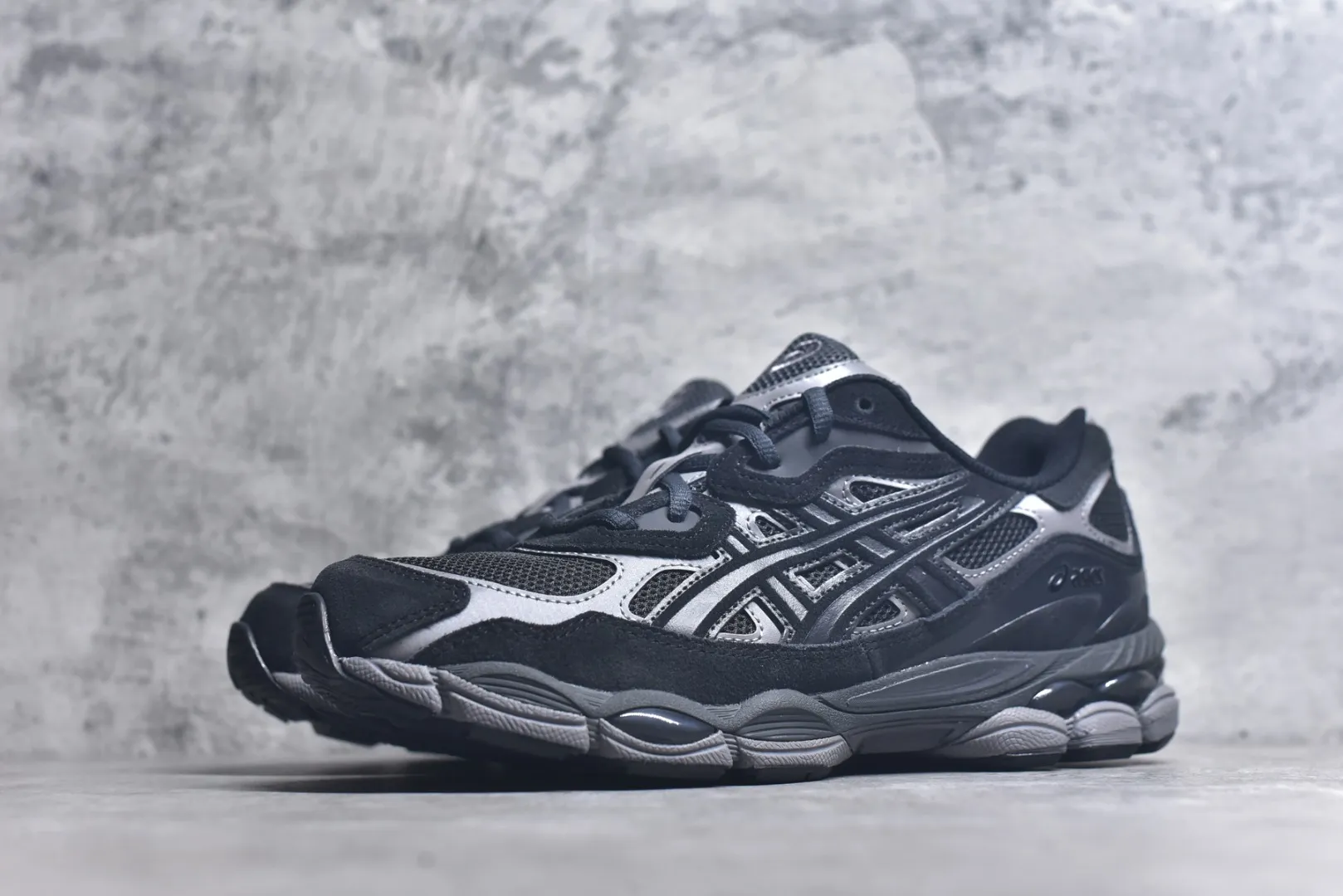Asics Gel-NYC Black  Running Shoes – High Quality Replica Asics Sneakers 1:1 Rep Shoes UrbanChic 668