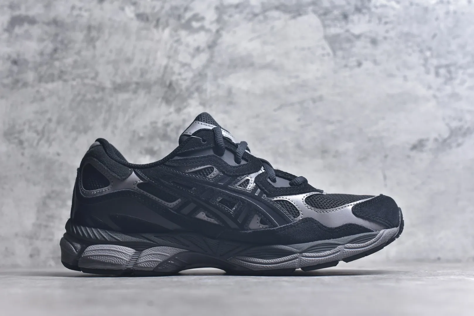Asics Gel-NYC Black  Running Shoes – High Quality Replica Asics Sneakers 1:1 Rep Shoes UrbanChic 668