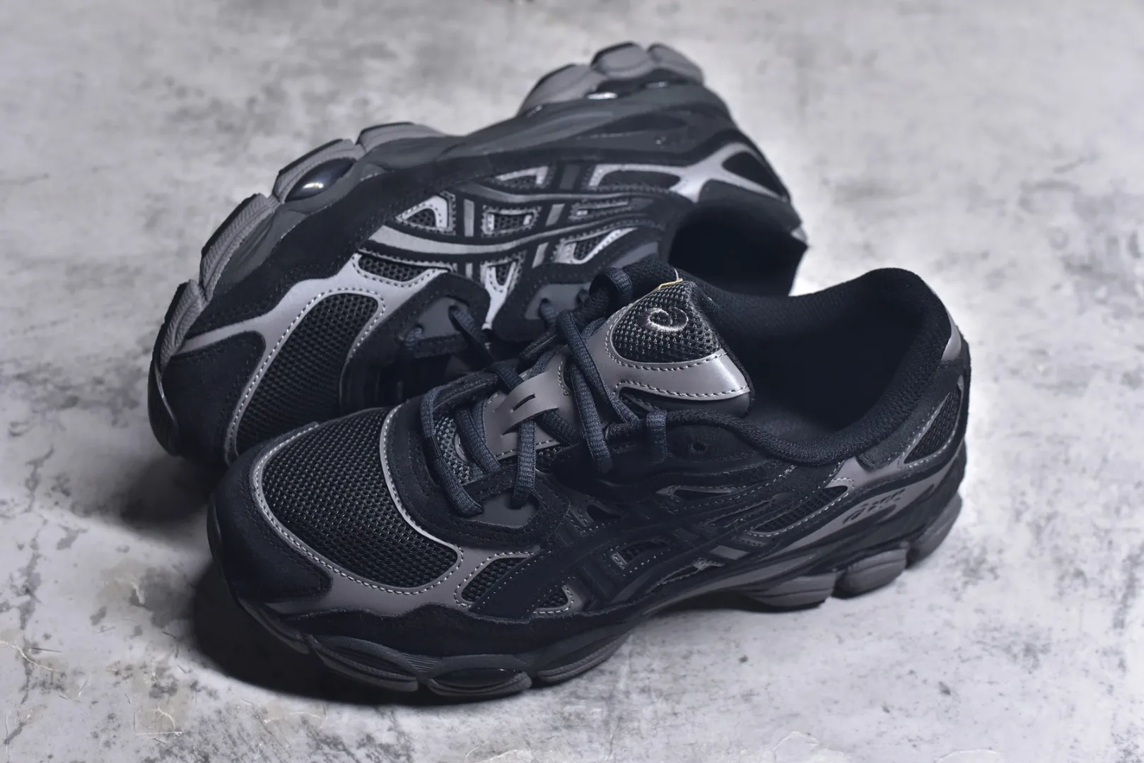 Asics Gel-NYC Black  Running Shoes – High Quality Replica Asics Sneakers 1:1 Rep Shoes UrbanChic 668