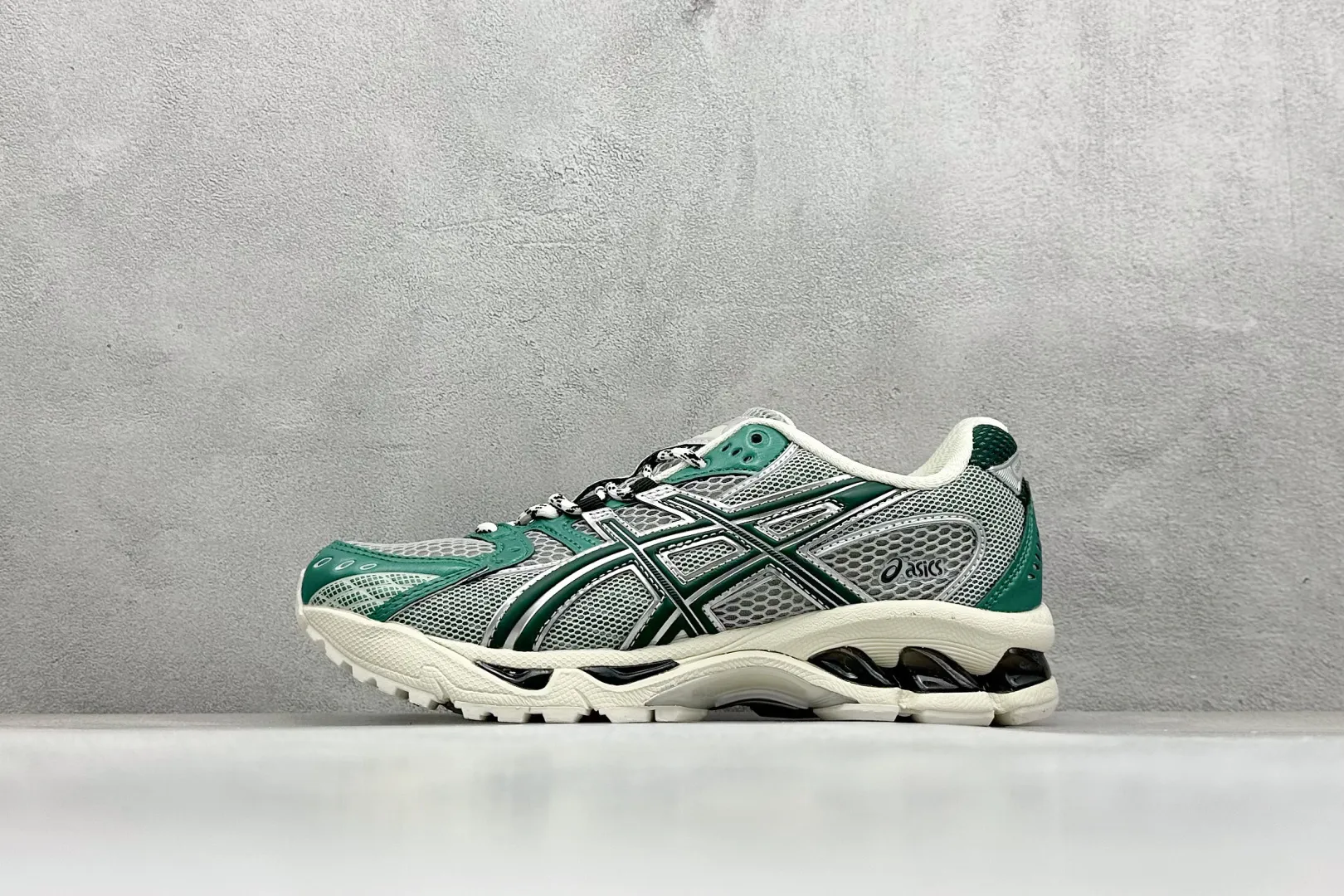 ZipUp Asics Gel-Nimbus 10.1 Green Running Shoes – High Quality Asics Running Replicas & 1:1 Asics Sneakers 664