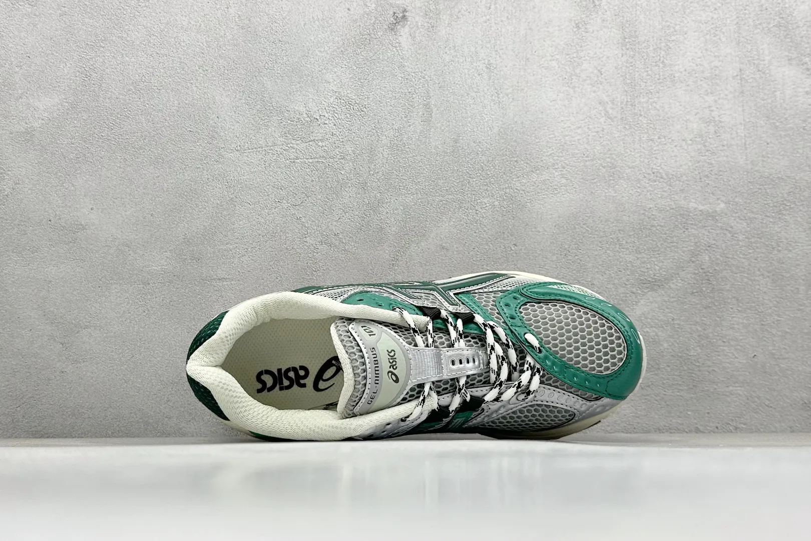 ZipUp Asics Gel-Nimbus 10.1 Green Running Shoes – High Quality Asics Running Replicas & 1:1 Asics Sneakers 664