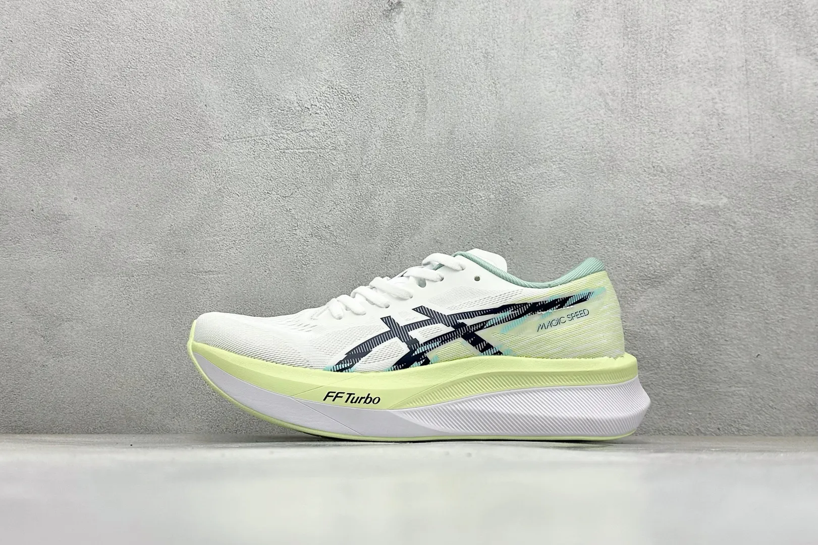 Asics Magic Speed 4 White Running Shoes – High Quality Replica Asics Sneakers 1: NewStyle 702