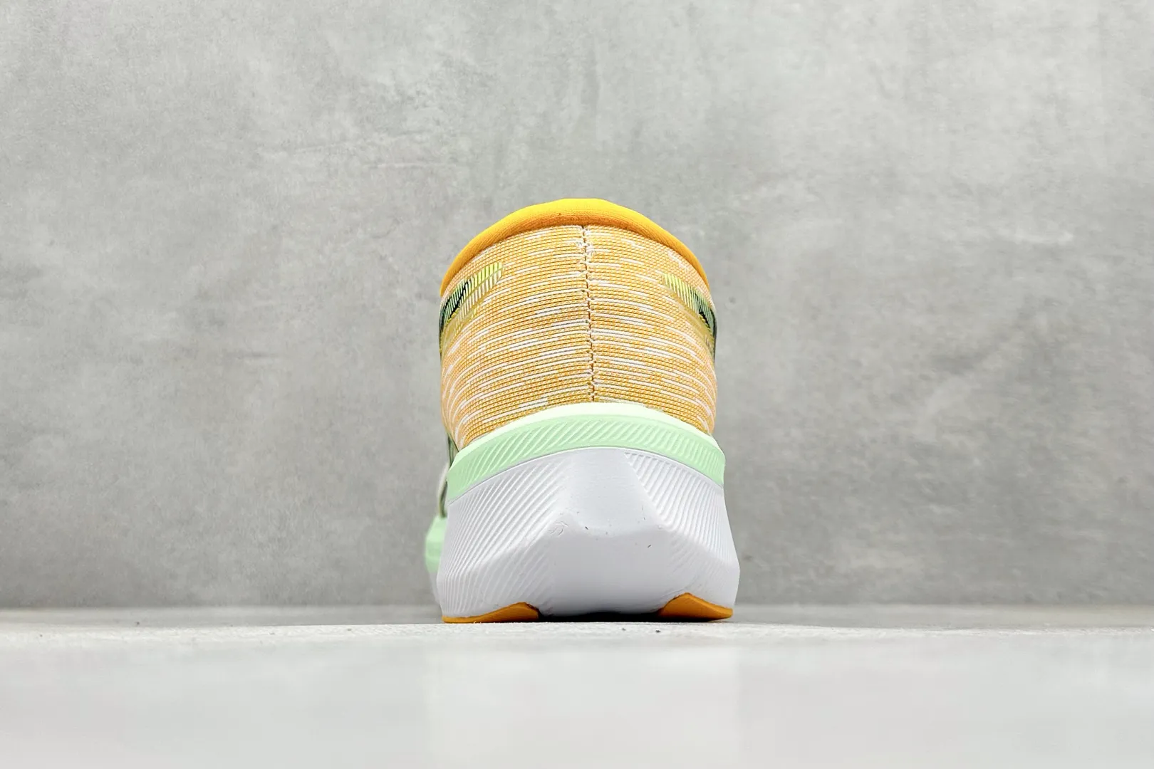 Soft Asics Magic Speed 4 White Yellow Running Shoes – High Quality Replica Asics Sneakers 1: 698