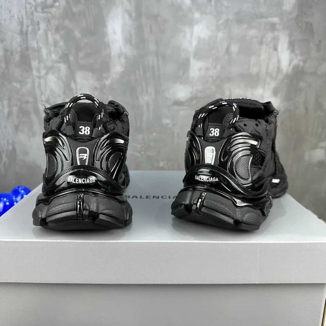 Balenciaga Runner 7.5 Black Replica Sneakers –  Balenciaga Shoes Replica Cozy 727