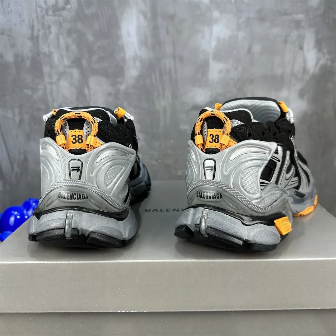 QuickDry Balenciaga Runner 7.5 Black Silver Replica Sneakers 728