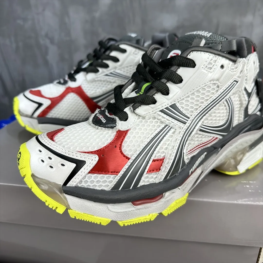 Balenciaga Runner 7.5 White Red Black –  Replica Sneakers HighPerformance 720