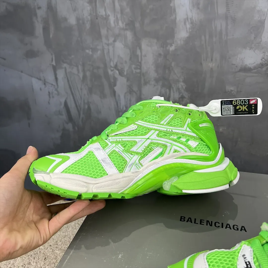 Balenciaga Runner Sneaker Green Mesh Style – Replica Sneakers & Balenciaga Shoes Copy Sustainable 722