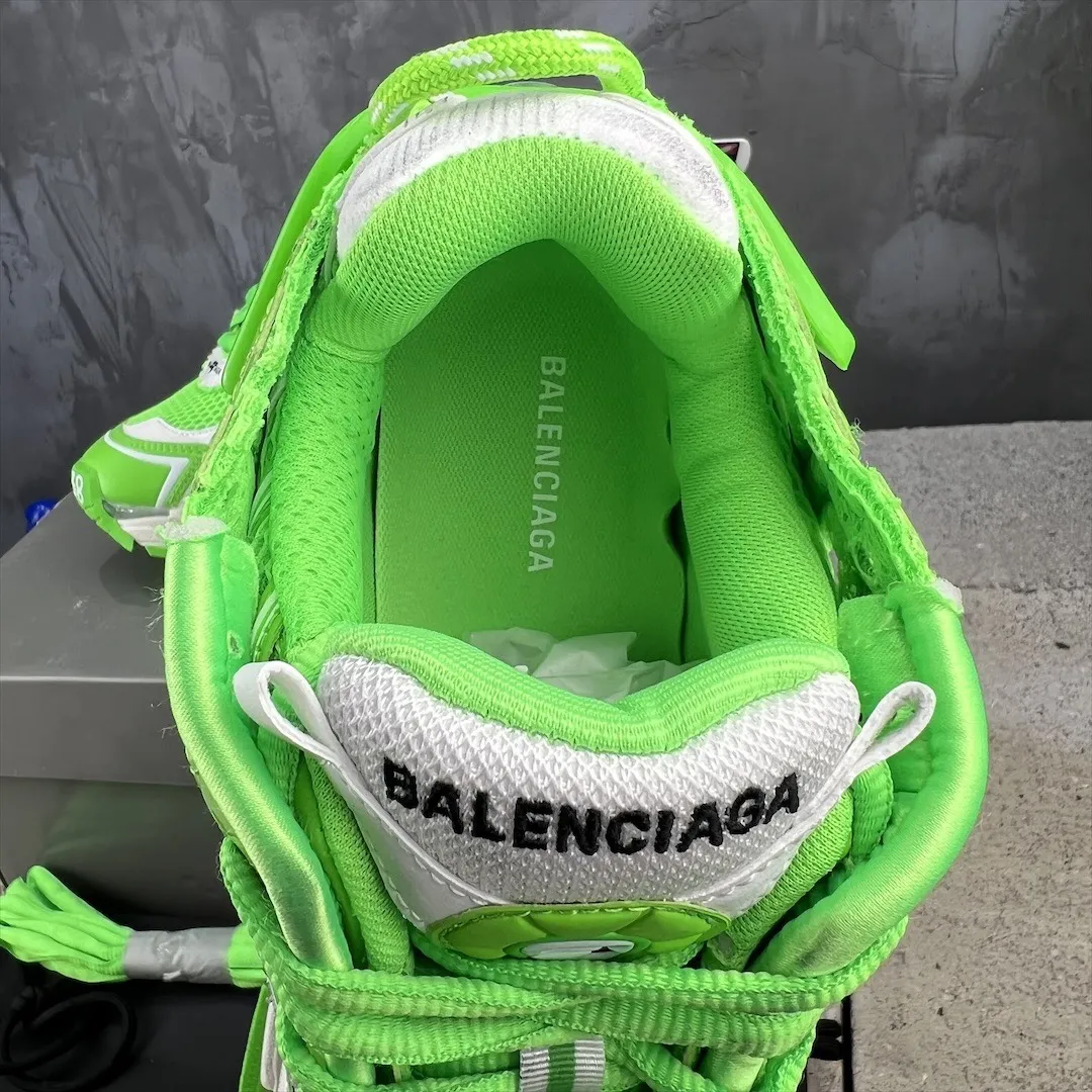 Balenciaga Runner Sneaker Green Mesh Style – Replica Sneakers & Balenciaga Shoes Copy Sustainable 722