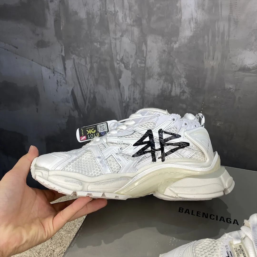 StreetReady Balenciaga Runner White Mesh Sneakers –  Replica Sneakers & Balenciaga Runners Replica 719