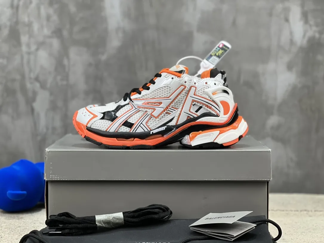Balenciaga Runner White Orange Replica Sneakers –  Rep Shoes for Sale HighQuality 700