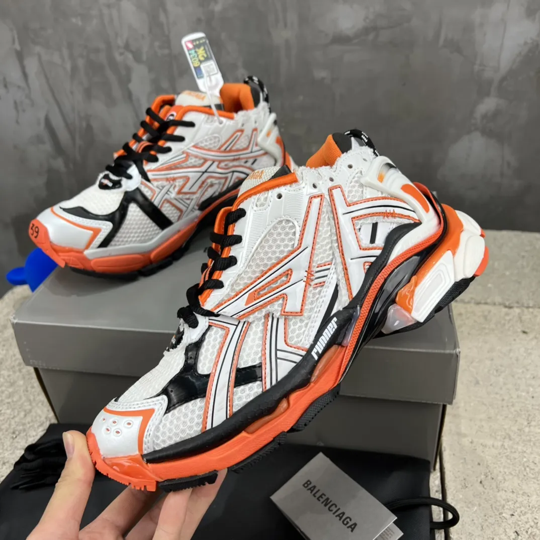 Balenciaga Runner White Orange Replica Sneakers –  Rep Shoes for Sale HighQuality 700