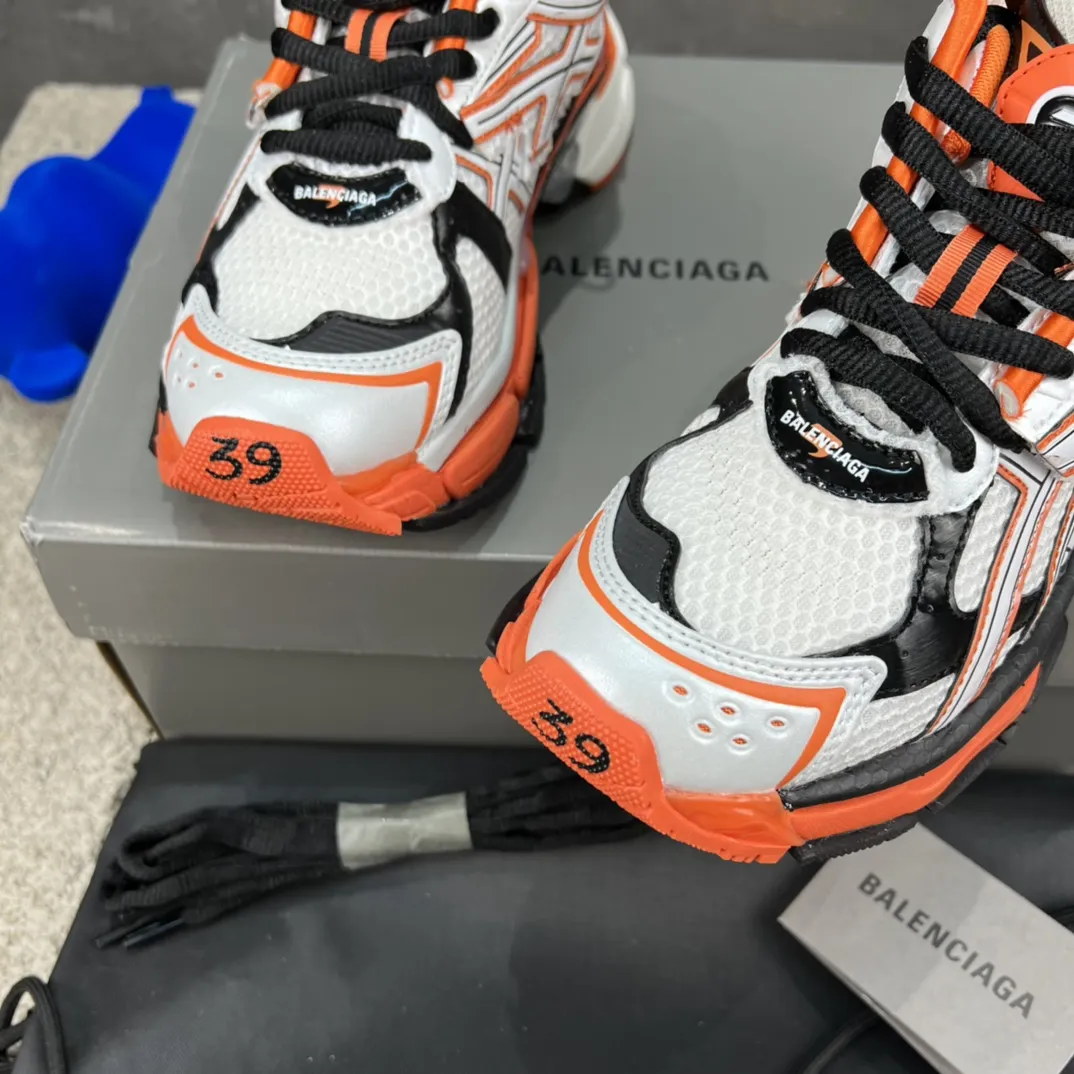 Balenciaga Runner White Orange Replica Sneakers –  Rep Shoes for Sale HighQuality 700