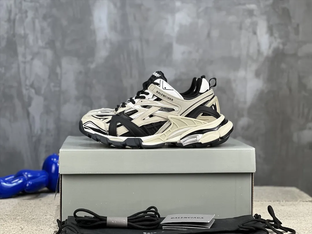 Balenciaga Track 2 Beige Black Replica Sneakers –  Rep Shoes Durable 735