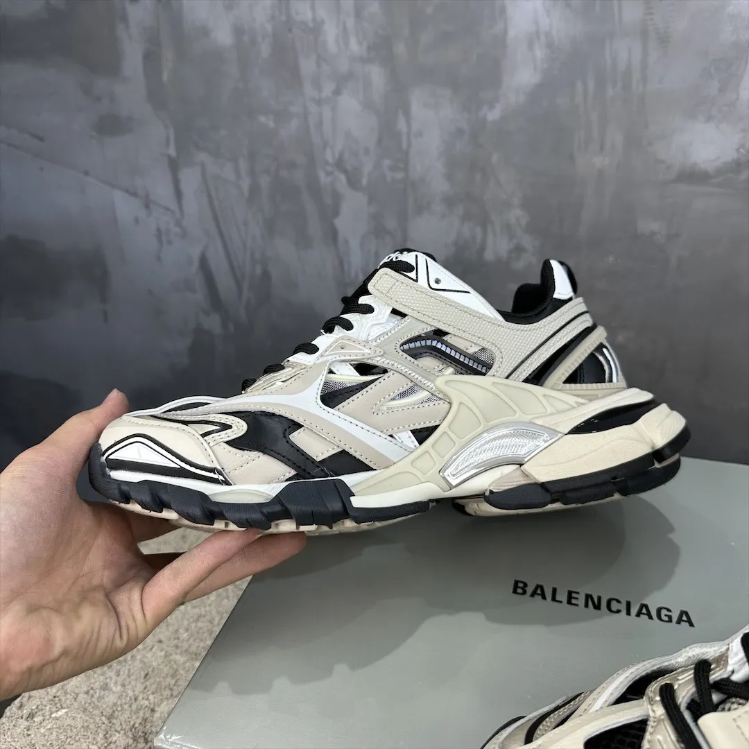 Balenciaga Track 2 Beige Black Replica Sneakers –  Rep Shoes Durable 735