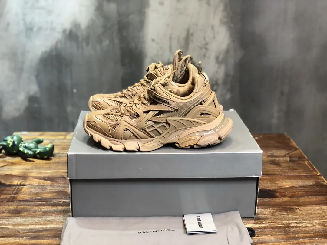 Balenciaga Track 2 Beige Replica Sneakers –  Rep Shoes Resilient 730