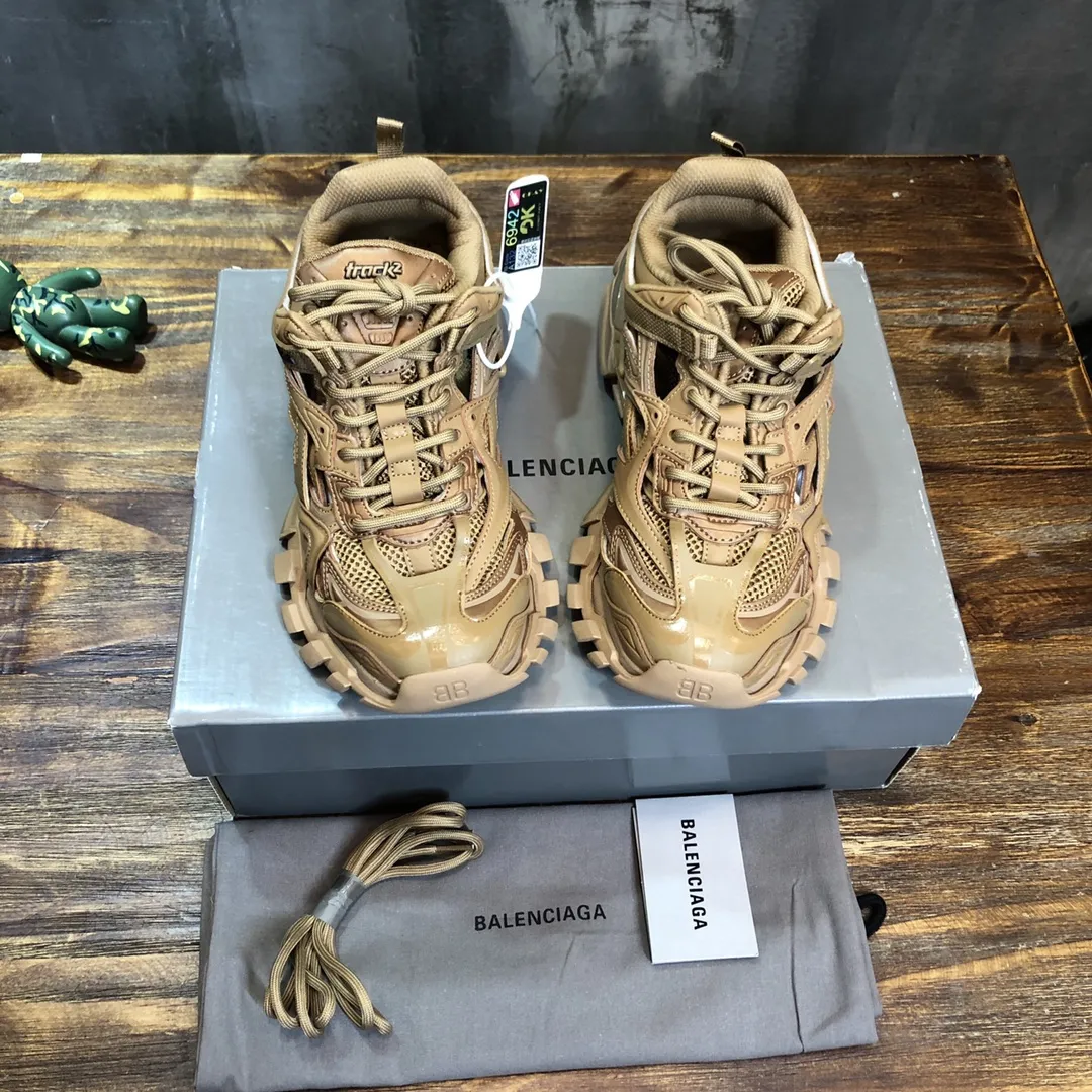 Balenciaga Track 2 Beige Replica Sneakers –  Rep Shoes Resilient 730
