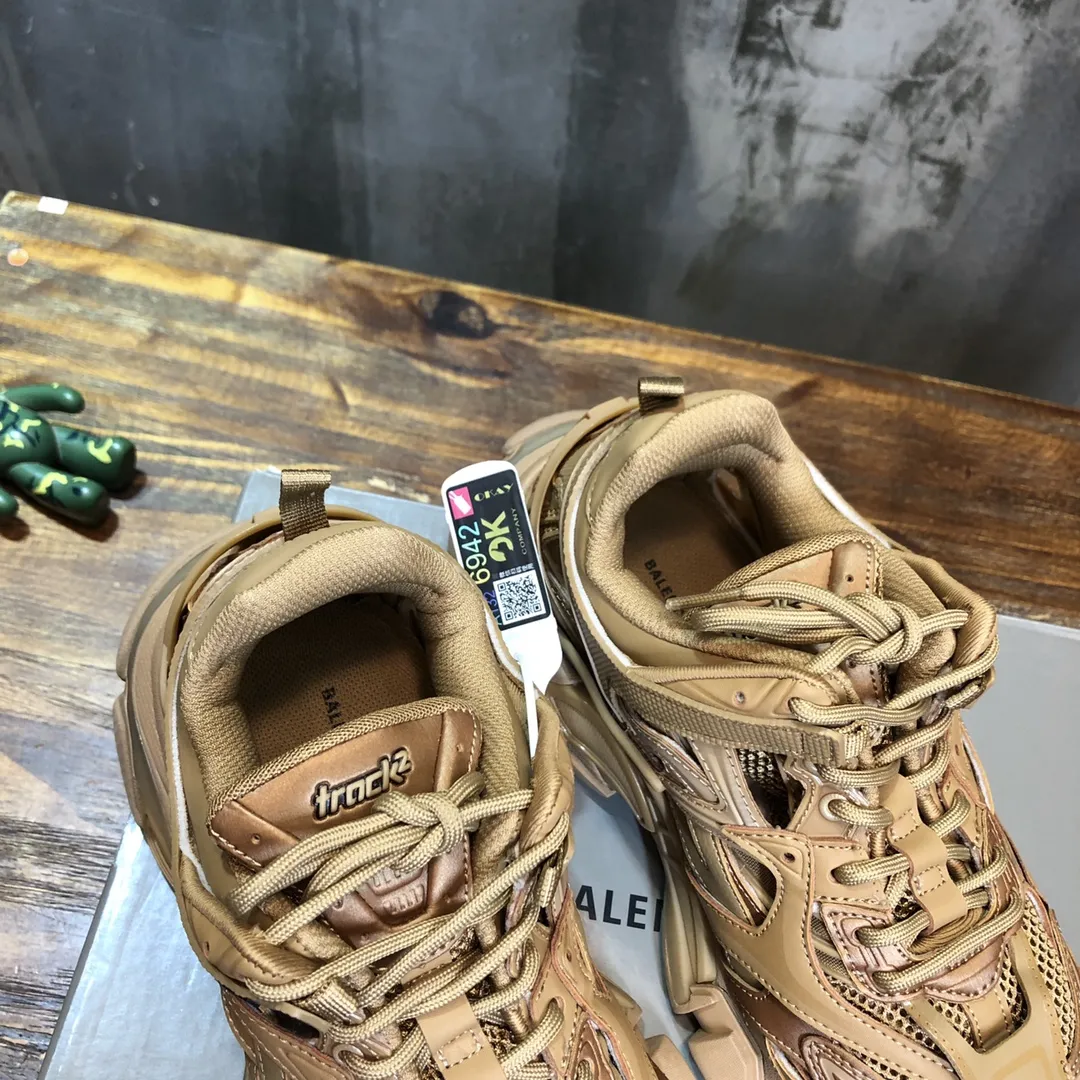 Balenciaga Track 2 Beige Replica Sneakers –  Rep Shoes Resilient 730