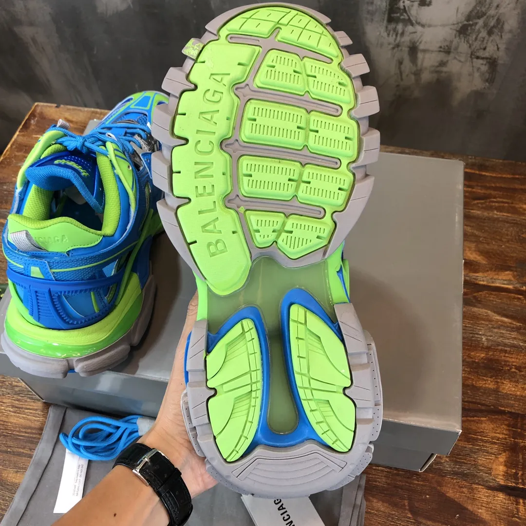 Effortless Balenciaga Track 2 Blue Green Replica Sneakers –  Rep Shoes for Sale 745
