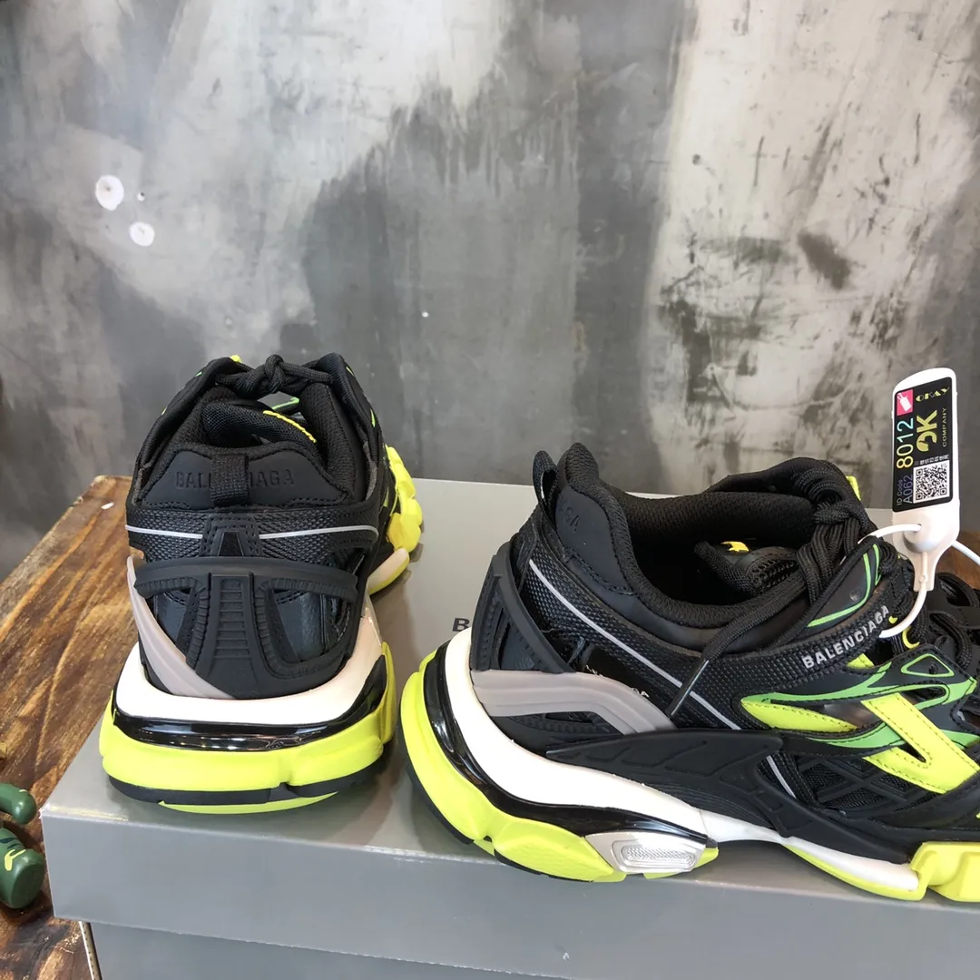 Bright Balenciaga Track 2 Sneakers Black Yellow – Replica Sneakers & Balenciaga Shoes Copy 743